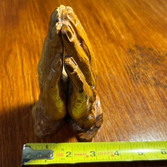 Praying Hands Vintage 6” Figurine - Picture 7 of 7